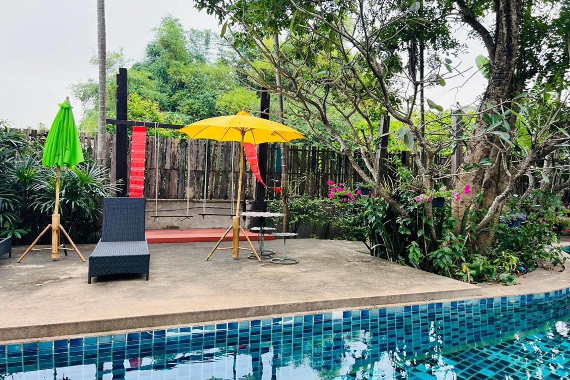 Amethyst Hotel Chiang Mai Exterior photo